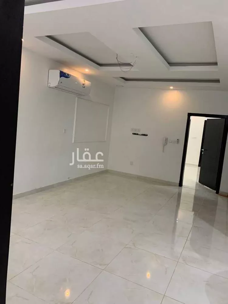 فيلا للإيجار في شارع جميل بن اسحاق, حي ضاحية الملك فهد, مدينة الدمام, المنطقة الشرقية صورة 5