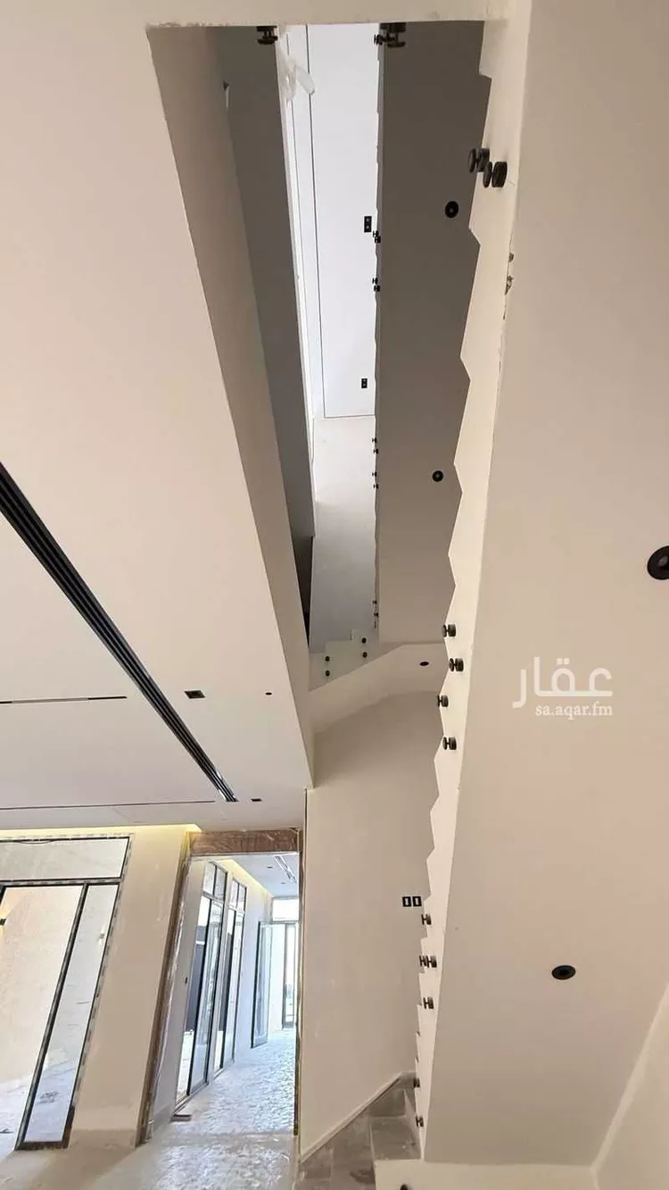 فيلا للبيع في شارع عبدالرحمن بخش, حي النرجس, مدينة الرياض, منطقة الرياض صورة 5