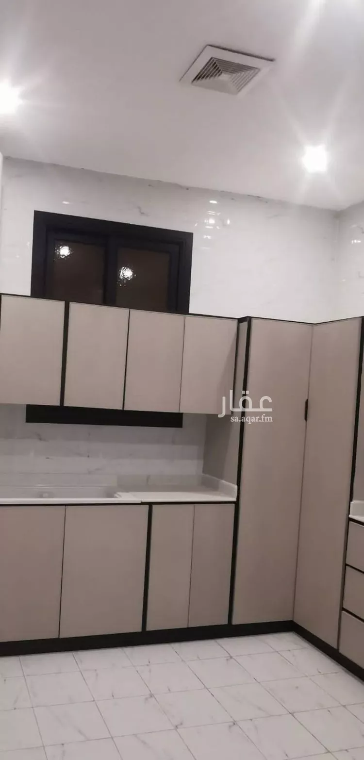 شقة للإيجار في شارع شهاب الدين التاج, حي الرمال, مدينة الرياض, منطقة الرياض