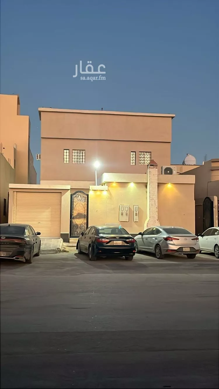 فيلا للبيع في شارع يحيى الأزدي, حي البيان, مدينة الرياض, منطقة الرياض 1 صورة