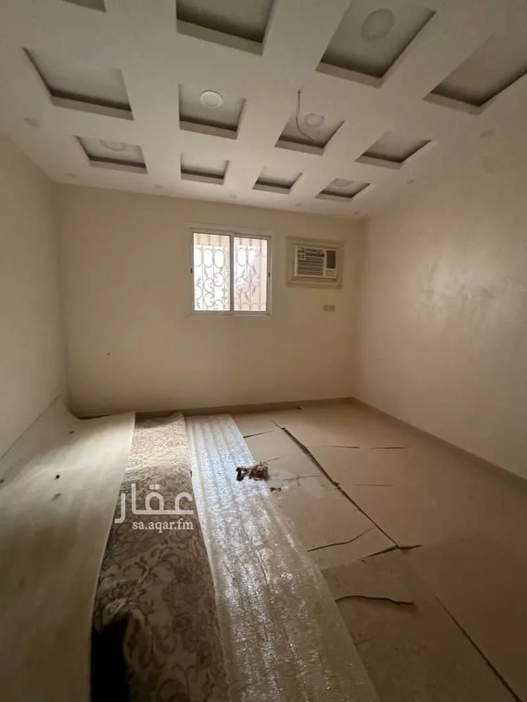 فيلا للبيع في شارع عبد الله بن أوس بن قيظي الأنصاري, حي الورود, مدينة الرس, منطقة القصيم صورة 2