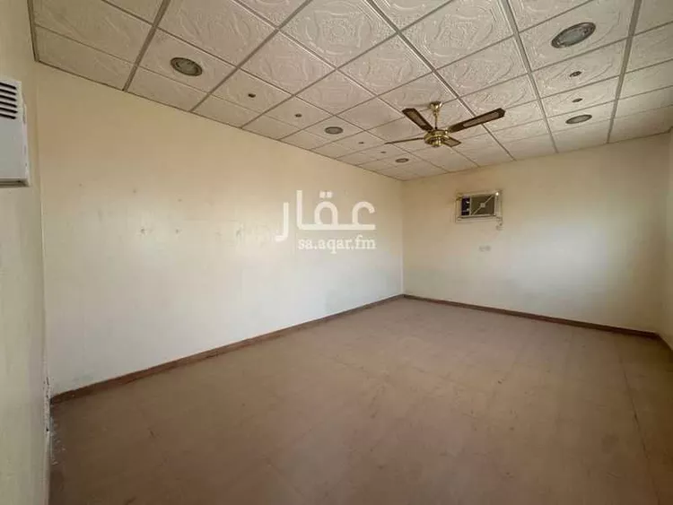 دور للإيجار في شارع حريث ابن زيد, حي الشفاء, مدينة عنيزة, منطقة القصيم صورة 5