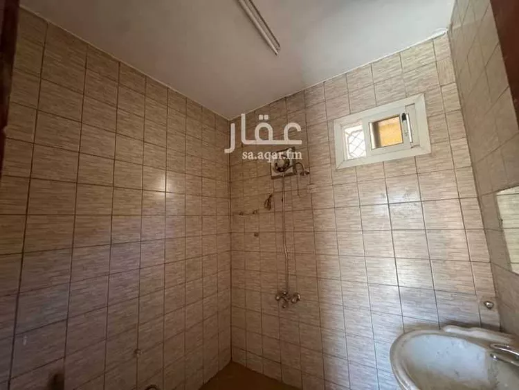 Floor for Rent in Unayzah Ash Shifa 6