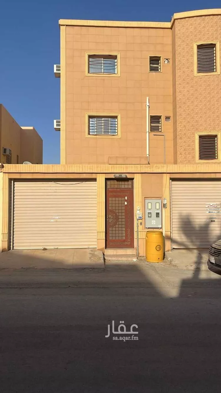 Building for Sale in Unayzah Al Manar 1 صورة