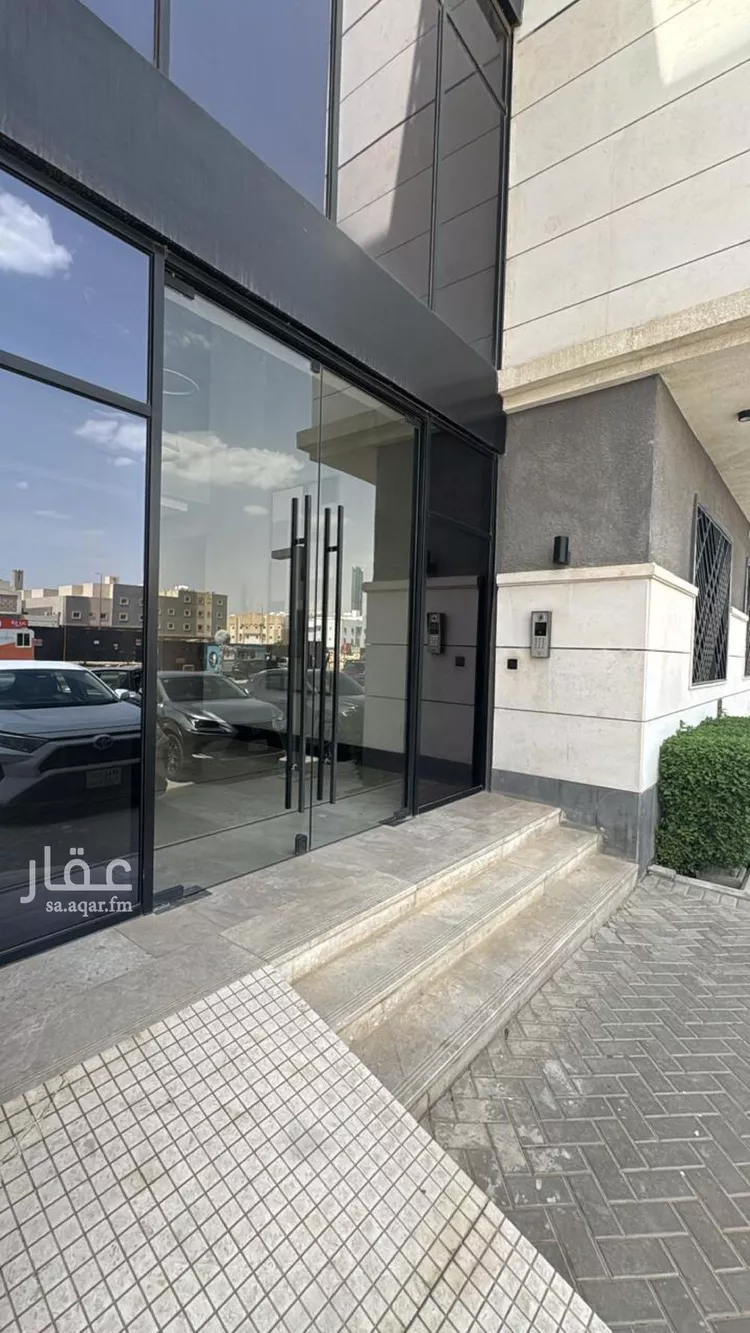 شقة للإيجار في شارع محمد بن عبدالعزيز الدغيثر, حي الملقا, مدينة الرياض, منطقة الرياض صورة 3