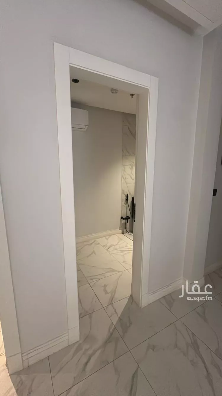 شقة للإيجار في شارع محمد بن عبدالعزيز الدغيثر, حي الملقا, مدينة الرياض, منطقة الرياض 16