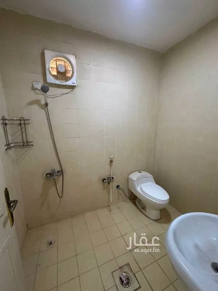 عمارة للإيجار في شارع سعد الثقفي, حي الخليج, مدينة الرياض, منطقة الرياض صورة 2
