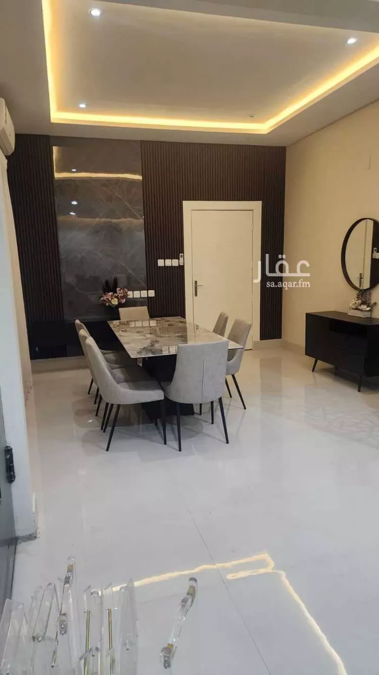 فيلا للبيع في شارع محمد بن زرقون, حي العارض, مدينة الرياض, منطقة الرياض 9