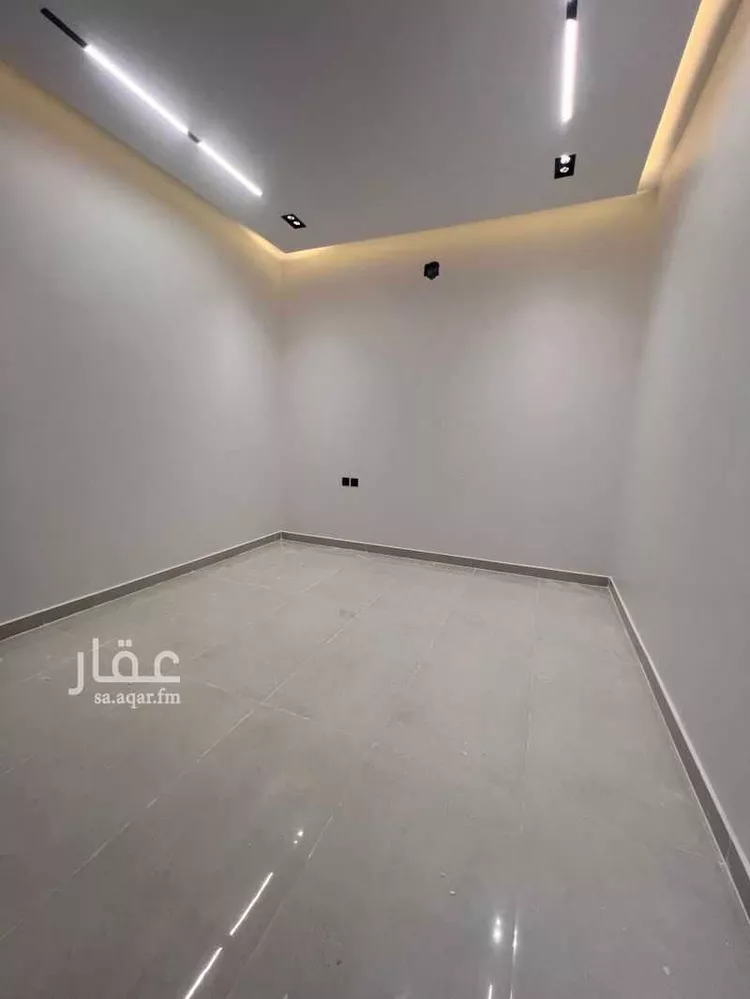 دور للبيع في شارع مكة المكرمة الفرعي, حي الملك عبدالعزيز, مدينة الرياض, منطقة الرياض صورة 3