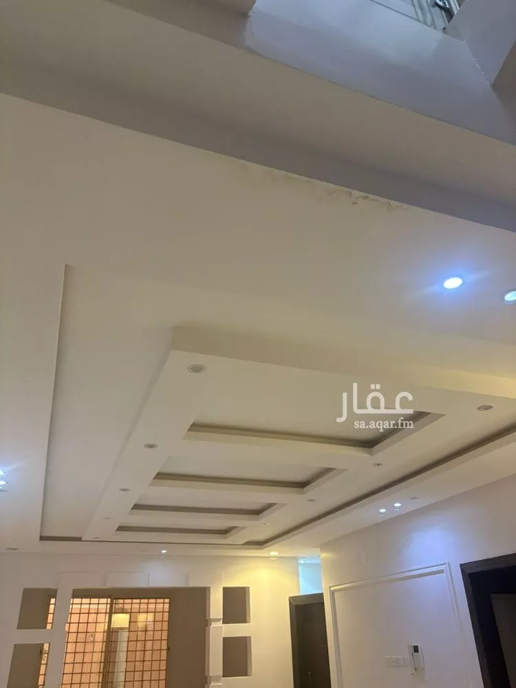 فيلا للإيجار في شارع ابن عبدالغافر النيسابوري, حي العارض, مدينة الرياض, منطقة الرياض صورة 4