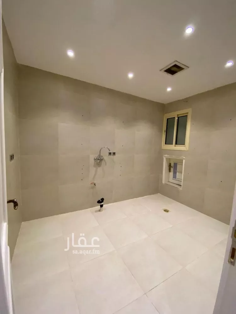 شقة للبيع في شارع نجران, حي ظهرة لبن, مدينة الرياض, منطقة الرياض صورة 3