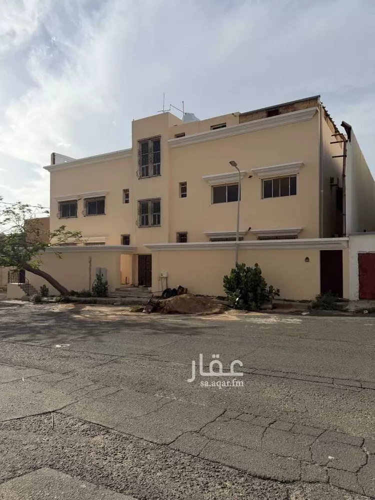 عمارة للإيجار في شارع اسماعيل بن مكتوم, حي أم سرار, مدينة خميس مشيط, منطقة عسير