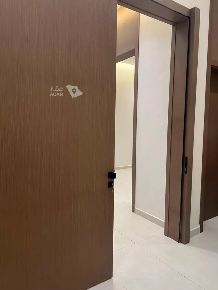 فيلا للبيع في شارع يحيى بن جزلة, حي الرمال, مدينة الرياض, منطقة الرياض 15