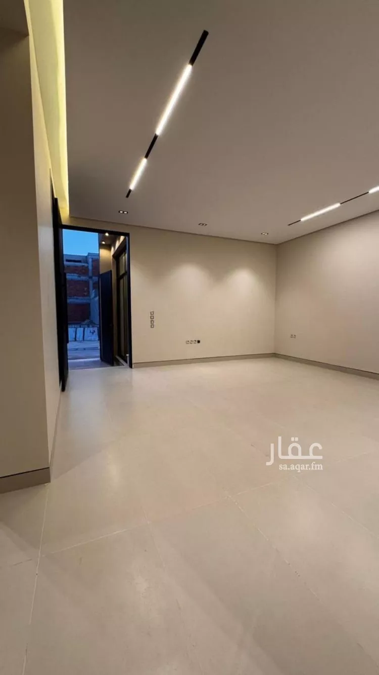 فيلا للبيع في شارع يحيى بن جزلة, حي الرمال, مدينة الرياض, منطقة الرياض 7
