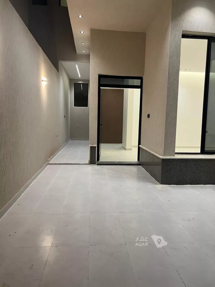 فيلا للبيع في شارع يحيى بن جزلة, حي الرمال, مدينة الرياض, منطقة الرياض 9
