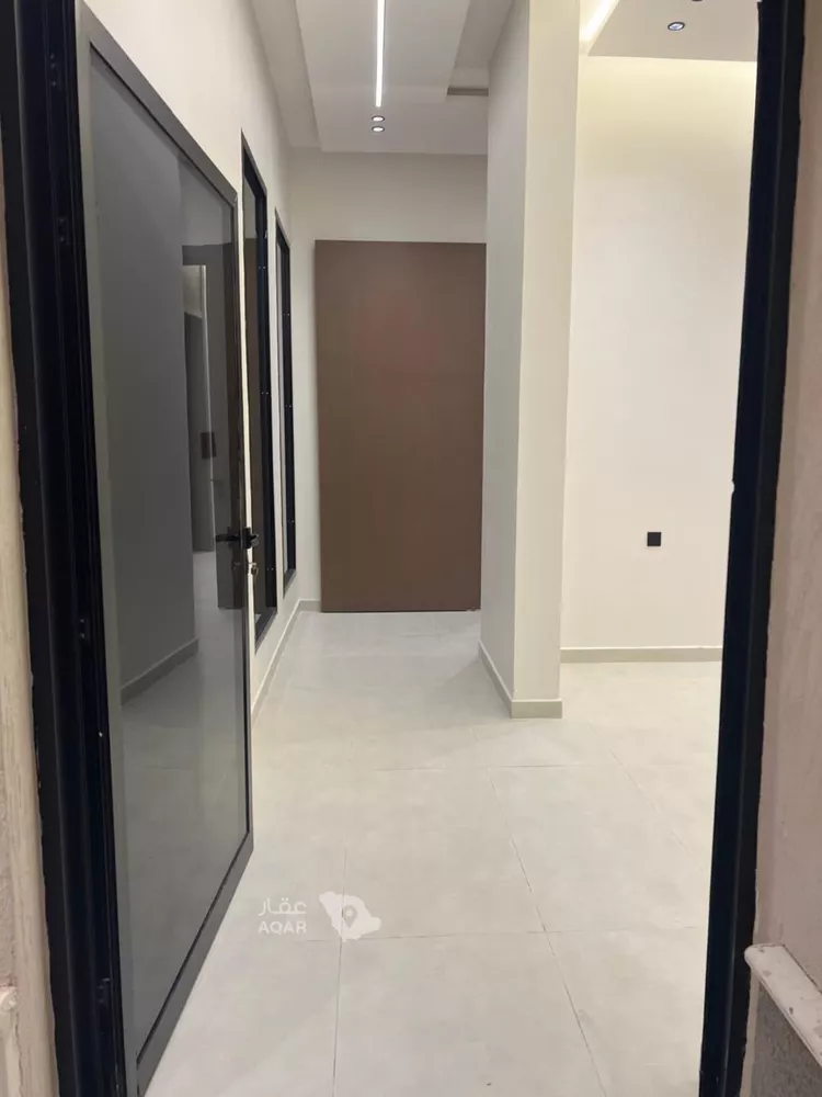 فيلا للبيع في شارع يحيى بن جزلة, حي الرمال, مدينة الرياض, منطقة الرياض 14