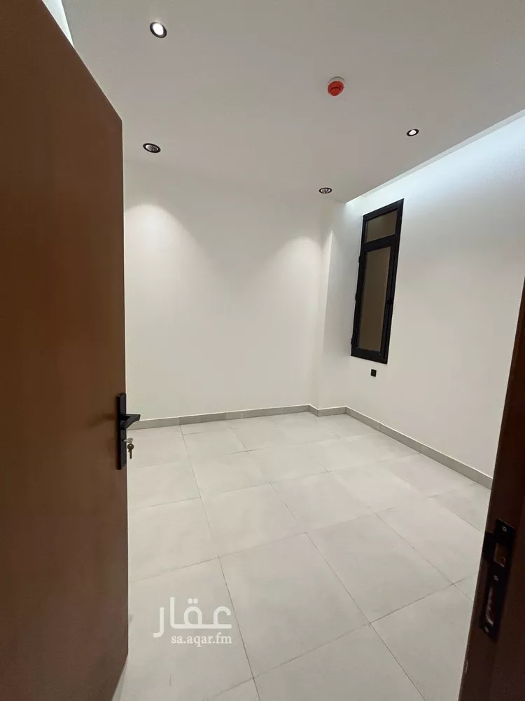 شقة للإيجار في شارع فجر, حي اليرموك, مدينة الرياض, منطقة الرياض صورة 2
