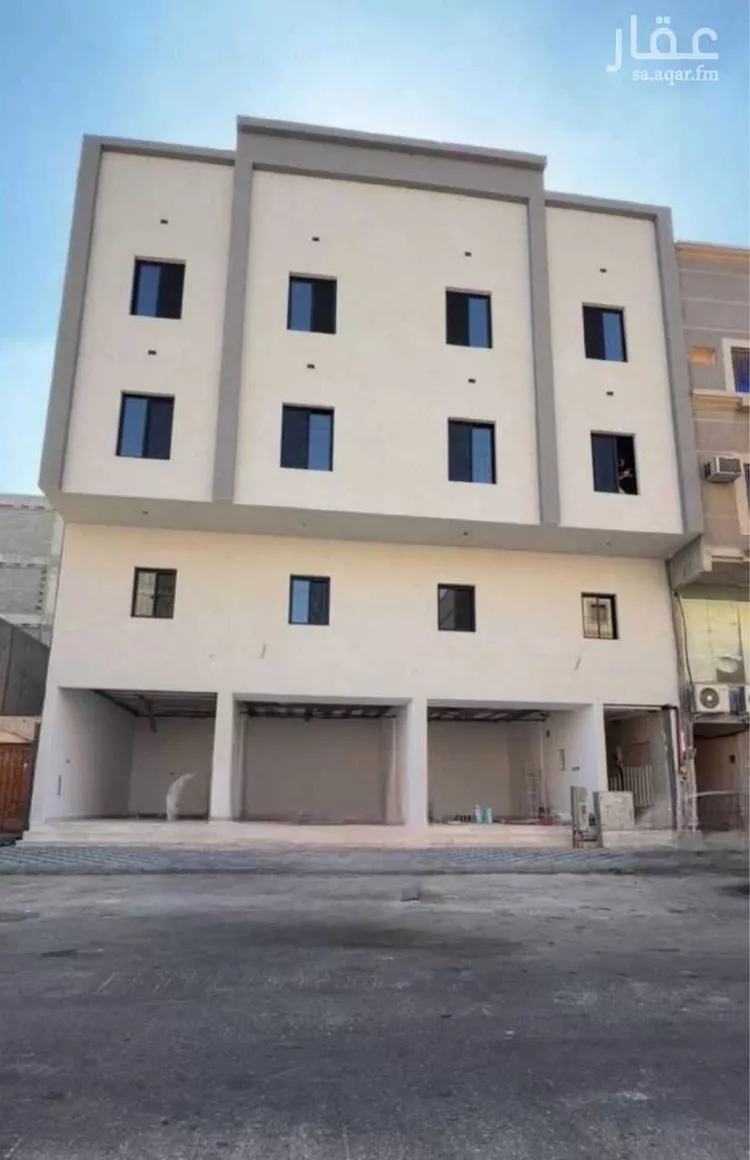 عمارة للبيع في شارع الامير احمد ابن عبدالعزيز, حي مدينة العمال, مدينة الخبر, المنطقة الشرقية