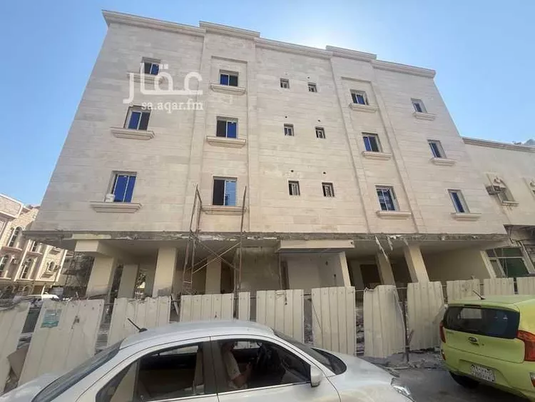 عمارة للبيع في شارع التاسع عشر, حي الثقبة, مدينة الخبر, المنطقة الشرقية صورة 2