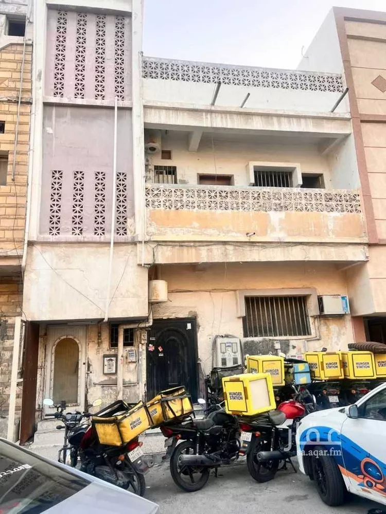 عمارة للبيع في شارع المجمعة, حي الثقبة, مدينة الخبر, المنطقة الشرقية