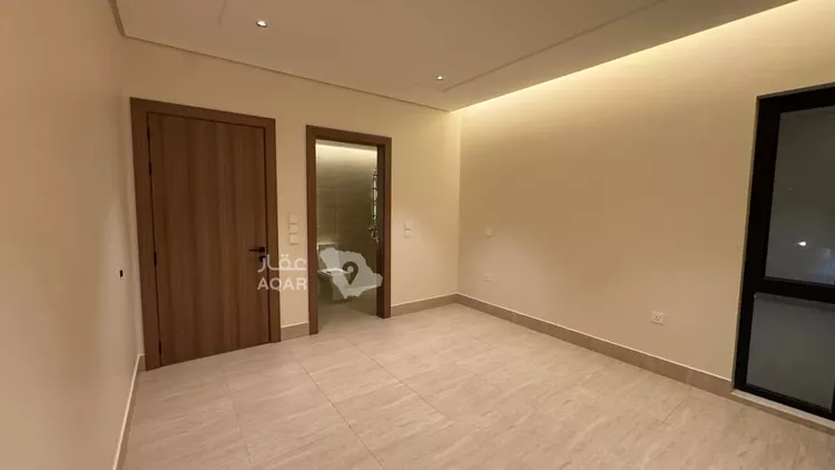 شقة للإيجار في شارع الامير بدر, حي الخبرالشمالية, مدينة الخبر, المنطقة الشرقية 9