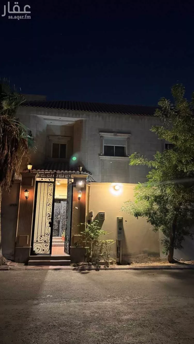 فيلا للبيع في شارع عبدالملك بن سراج, حي اليرموك, مدينة الخبر, المنطقة الشرقية