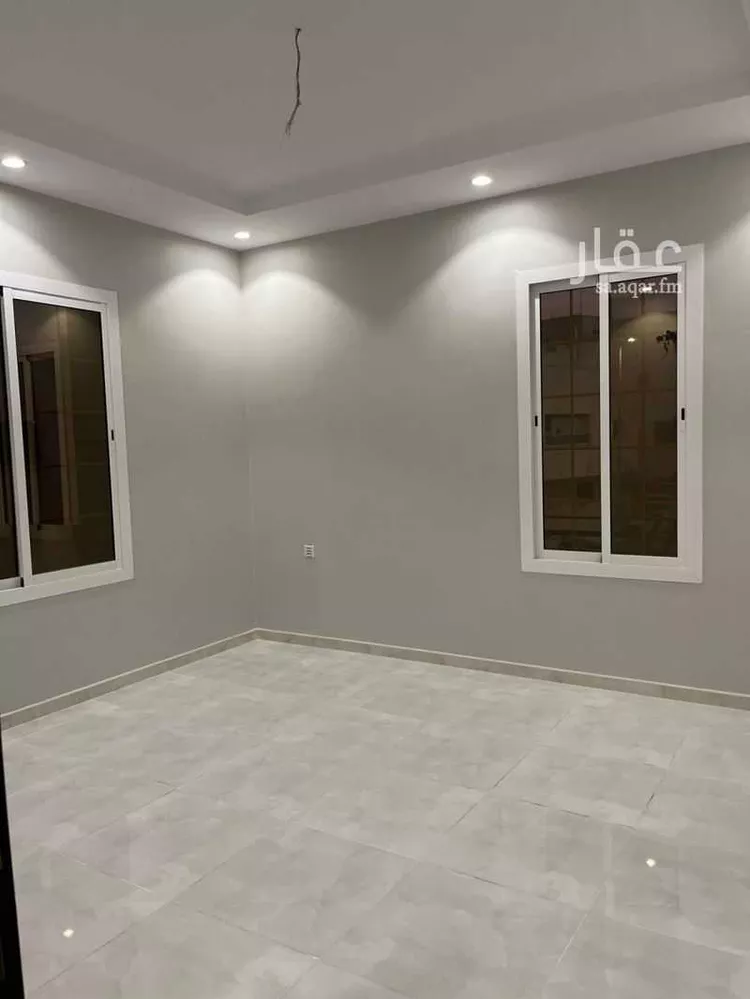 عمارة للإيجار في شارع عرفجه بن أسعد, حي الصفاء, مدينة جدة, منطقة مكة المكرمة صورة 4