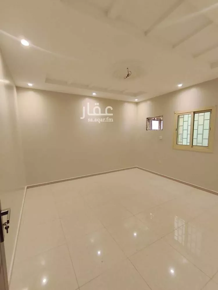 شقة للإيجار في شارع عبدالكريم الرجيلي, حي المروة, مدينة جدة, منطقة مكة المكرمة صورة 2