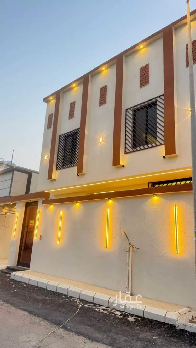فيلا للبيع في شارع ج4 308, حي الفنار, مدينة الجموم - بحره, منطقة مكة المكرمة صورة 3