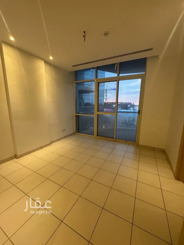 شقة للإيجار في شارع طريق الملك عبدالعزيز, حي أبحر الجنوبية, مدينة جدة, منطقة مكة المكرمة صورة 2