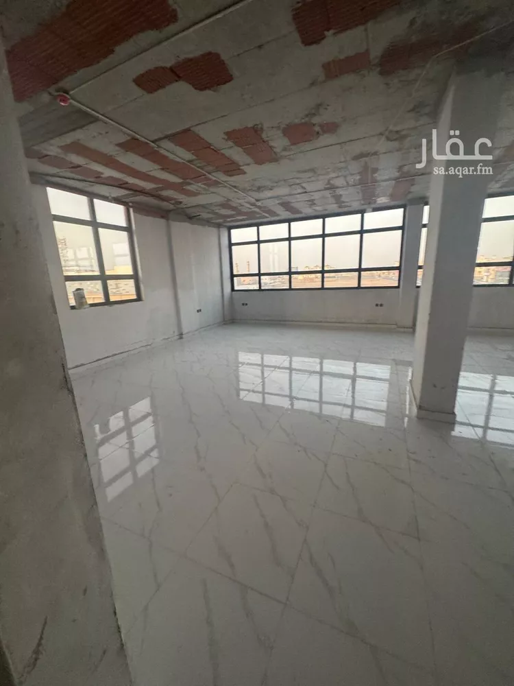 مكتب تجاري للإيجار في شارع ابي القاسم الخوارزمي, حي أبحر الجنوبية, مدينة جدة, منطقة مكة المكرمة صورة 2