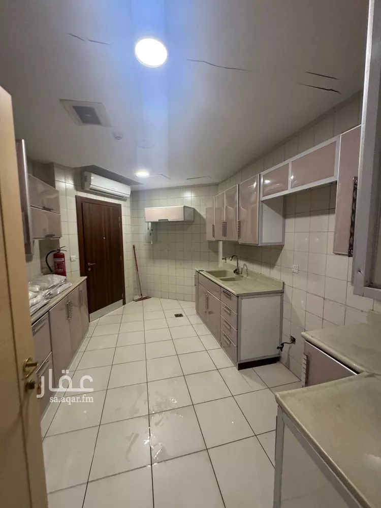 شقة للإيجار في شارع طريق الملك عبدالعزيز, حي أبحر الجنوبية, مدينة جدة, منطقة مكة المكرمة صورة 3