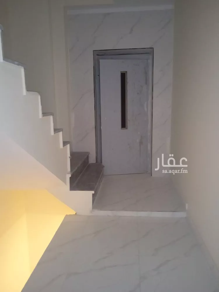Commercial Office for Rent in Jeddah Obhur Al Janoubiah 11