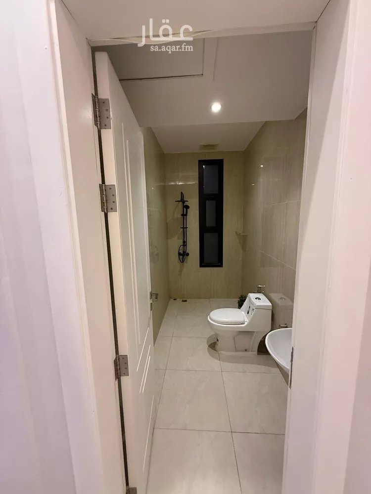شقة للبيع في شارع الجمازية, حي إشبيلية, مدينة الرياض, منطقة الرياض صورة 3