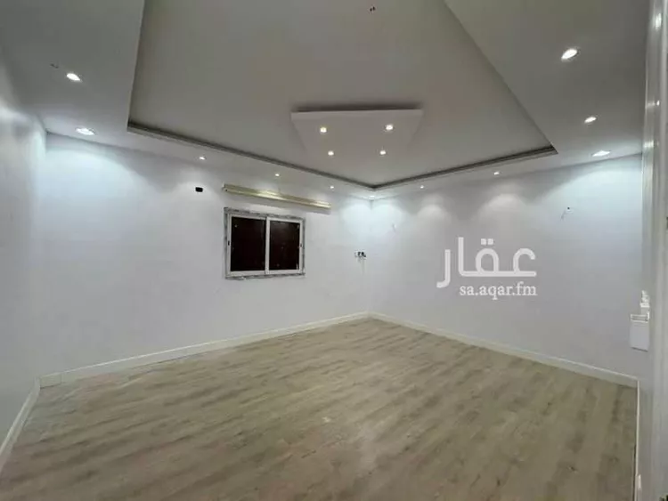 Floor for Rent in Medina Al Khalidiyah صورة 3