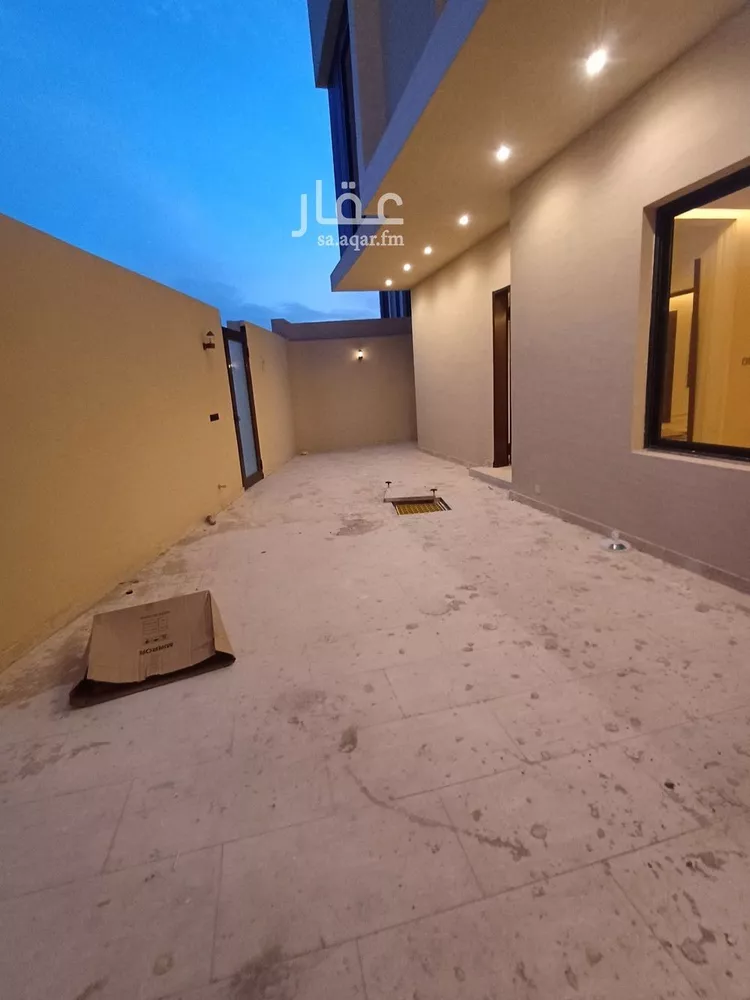 فيلا للبيع في شارع عبدالله بن أبي البركات, حي عكاظ, مدينة الرياض, منطقة الرياض صورة 2