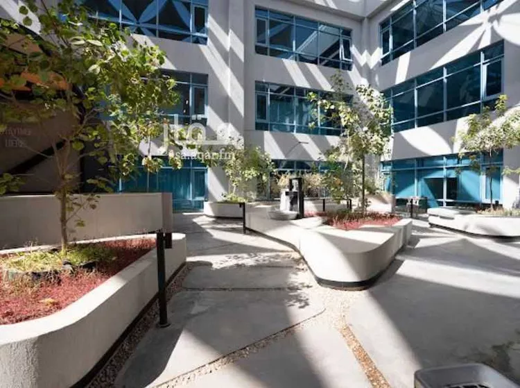 مكتب تجاري للإيجار في شارع صيدا, حي الدريهمية, مدينة الرياض, منطقة الرياض صورة 5