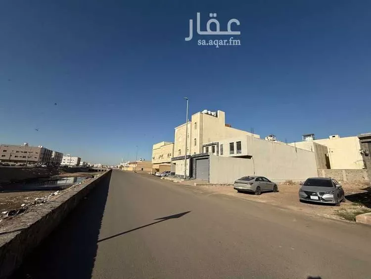 أرض للبيع في شارع سهل بن سعد الساعدي, حي الرانوناء, مدينة المدينة المنورة, منطقة المدينة المنورة