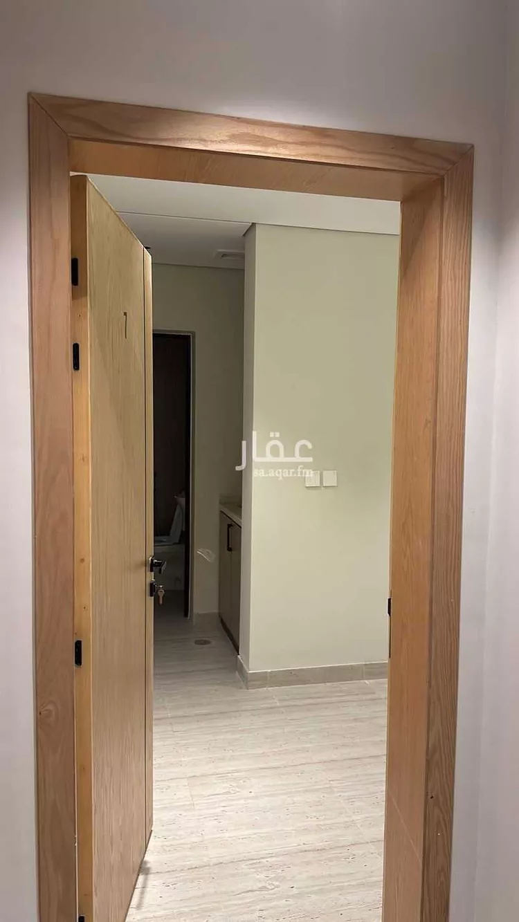 شقة للإيجار في شارع الثامن عشر, حي الثقبة, مدينة الخبر, المنطقة الشرقية 8
