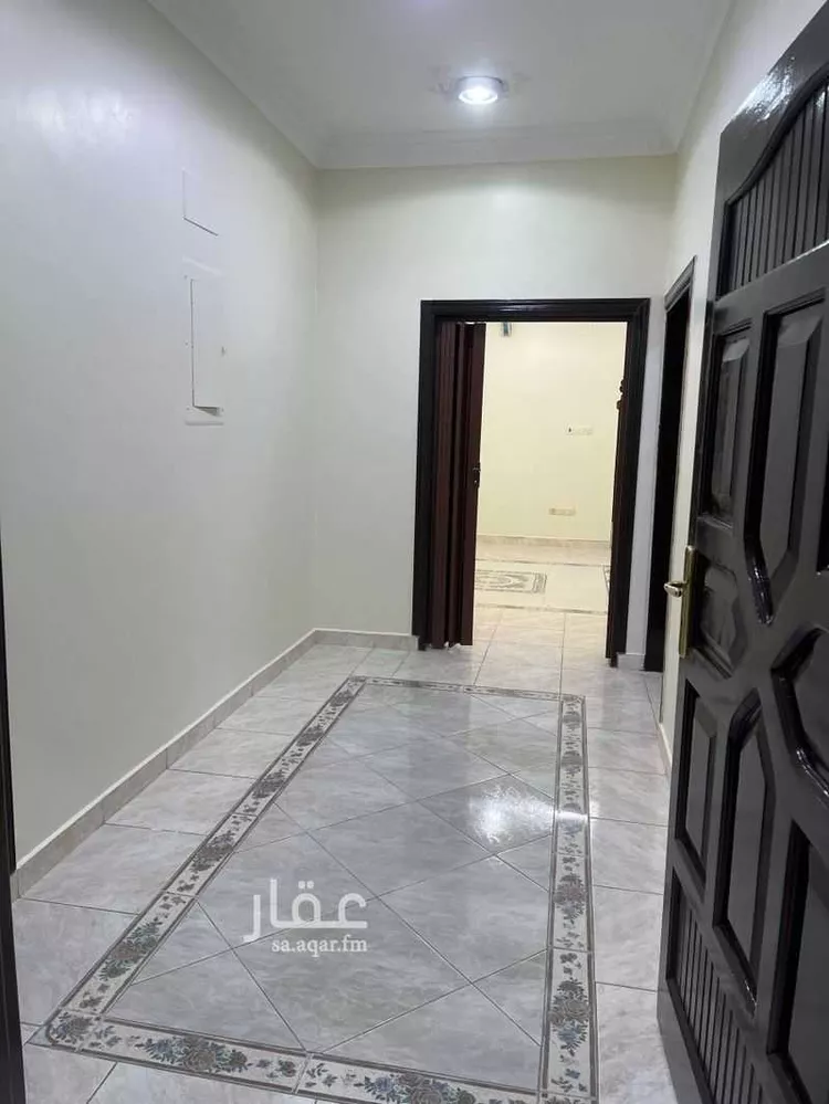 عمارة للإيجار في شارع شارع عبده بن مغيث بن الجد بن عجلان, حي الشوقية, مدينة مكة المكرمة, منطقة مكة المكرمة 1 صورة