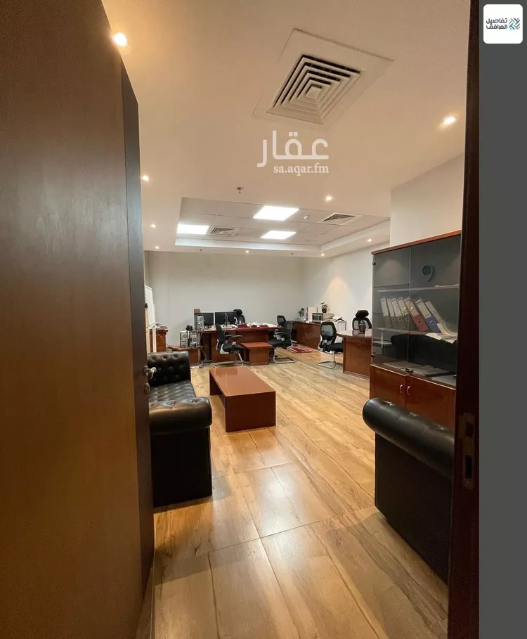 مكتب تجاري للإيجار في شارع طريق الملك عبدالعزيز, حي الربيع, مدينة الرياض, منطقة الرياض صورة 3