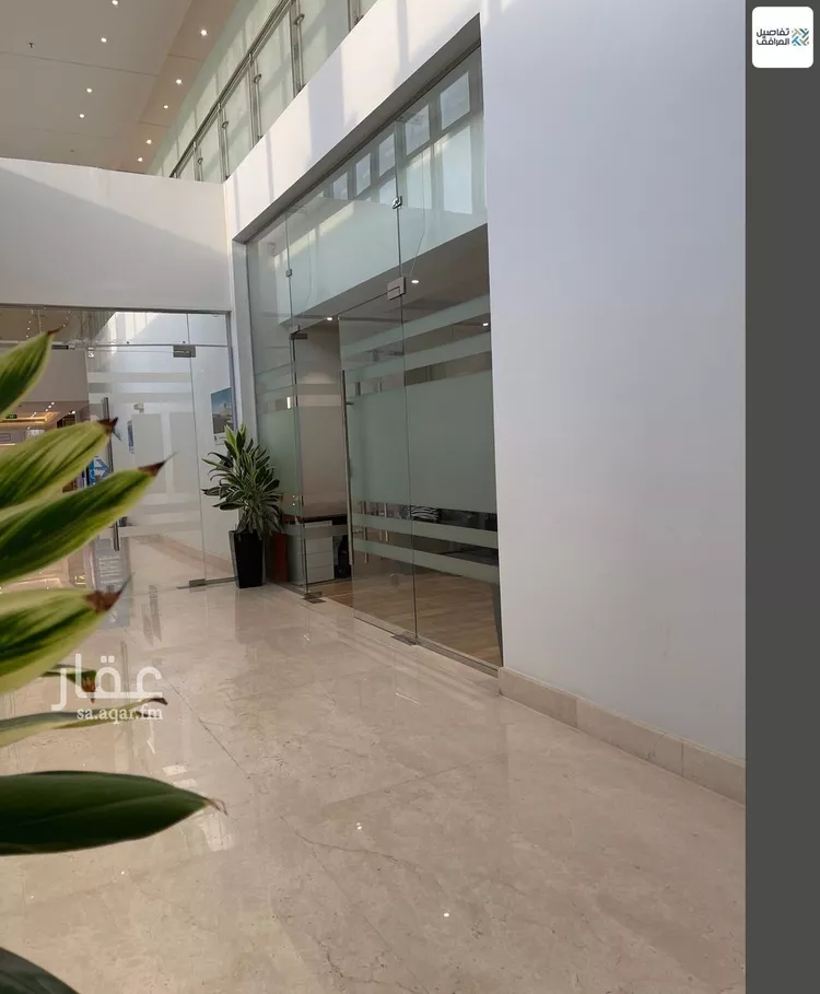 مكتب تجاري للإيجار في شارع طريق الملك عبدالعزيز, حي الربيع, مدينة الرياض, منطقة الرياض صورة 4