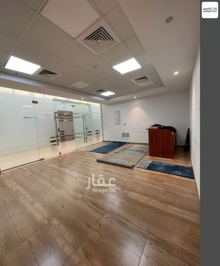 مكتب تجاري للإيجار في شارع طريق الملك عبدالعزيز, حي الربيع, مدينة الرياض, منطقة الرياض صورة 4