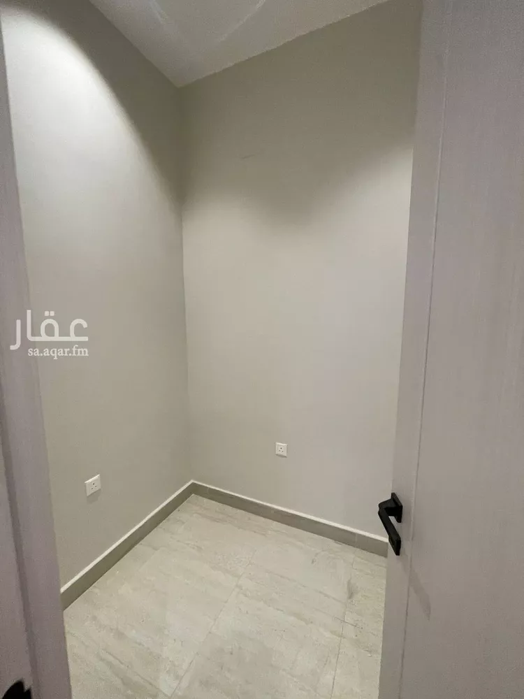 فيلا للإيجار في شارع العارض, حي العارض, مدينة الرياض, منطقة الرياض صورة 4