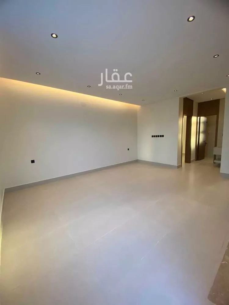 Villa for Sale in Riyadh Tuwaiq 20