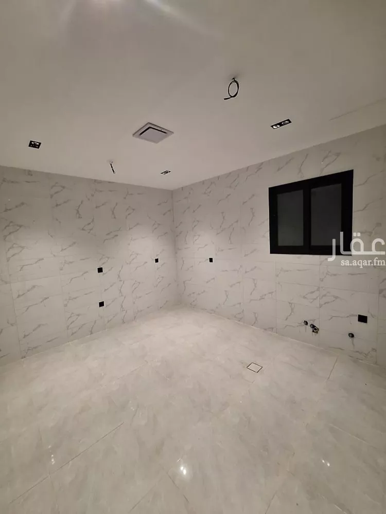 Floor for Sale in Riyadh Tuwaiq 11