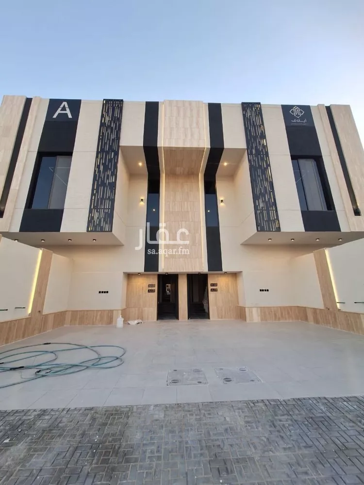 دور للبيع في شارع عبدالعزيز بن عبدالملك, حي طويق, مدينة الرياض, منطقة الرياض