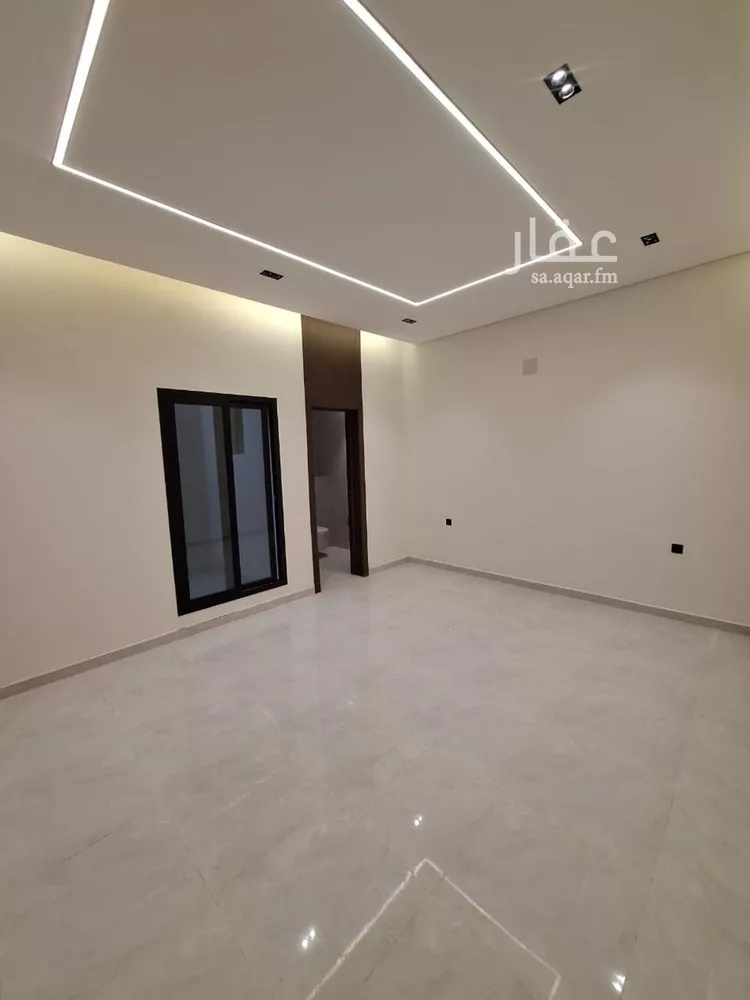 Floor for Sale in Riyadh Tuwaiq 14