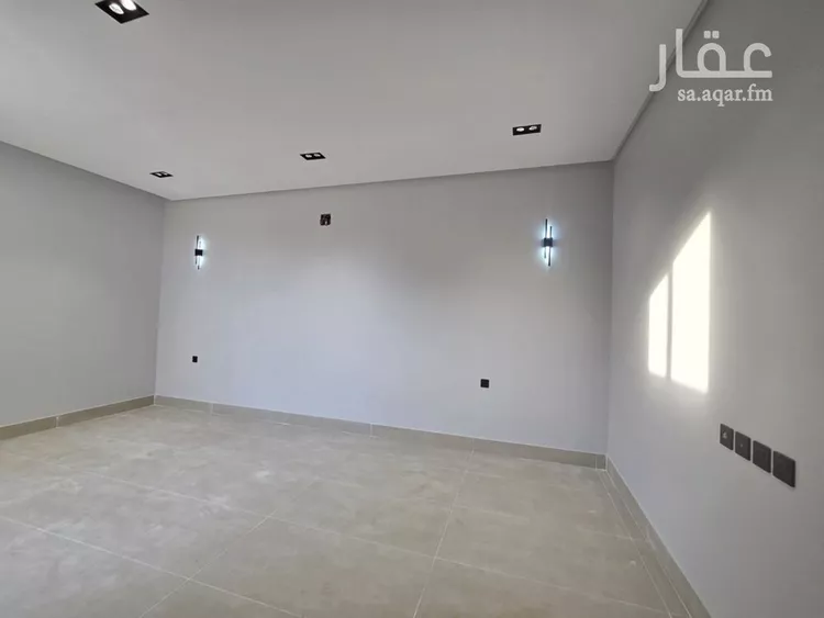 فيلا للبيع في شارع العشيرة, حي طويق, مدينة الرياض, منطقة الرياض صورة 3