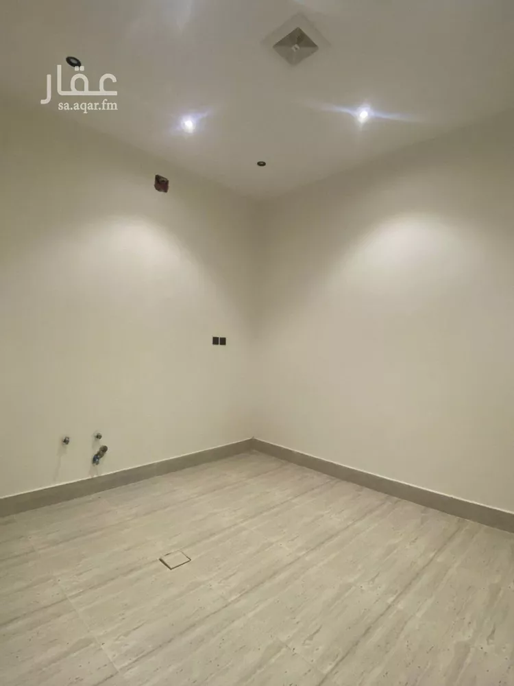 Villa for Sale in Riyadh Tuwaiq 10